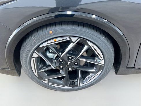 New 2025 Kia K4 GT-Line image 31