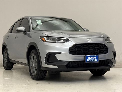 New 2026 Honda HR-V LX image 4