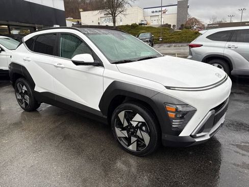 Used 2025 Hyundai Kona Limited image 7