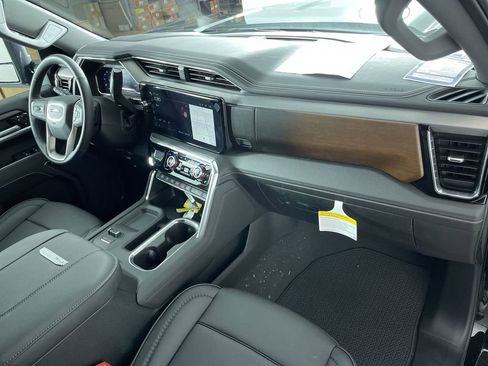 New 2025 GMC Sierra 2500 Denali AWD/4WD image 29