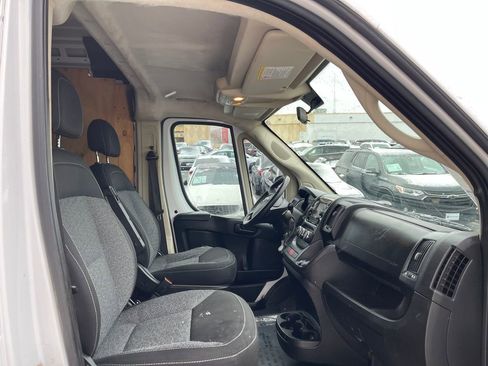 Used 2020 RAM ProMaster 2500 w/ Interior Convenience Group image 25
