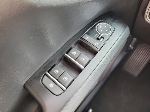 Used 2022 Kia Soul X-Line image 24