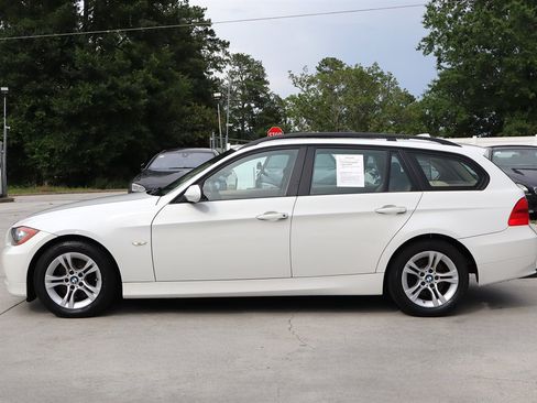 Used 2008 BMW 328xi Wagon AWD/4WD image 4