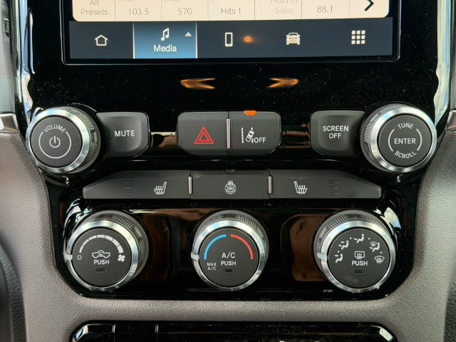 New 2026 RAM 1500 Big Horn AWD/4WD image 17