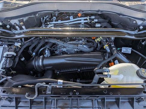 Used 2025 Ford Explorer ST-Line RWD image 24