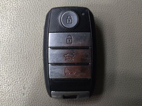 Used 2016 Kia Optima EX FWD image 32