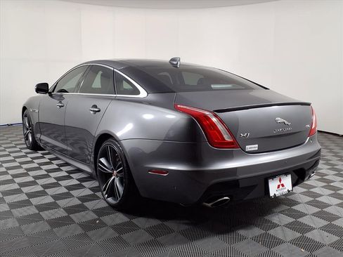 Used 2019 Jaguar XJ Supercharged image 5