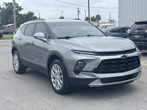 Used 2023 Chevrolet Blazer LT w/ Convenience Package FWD image 7