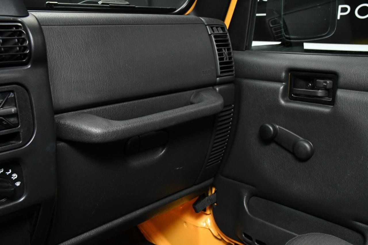 Used 2006 Jeep Wrangler X AWD/4WD image 36