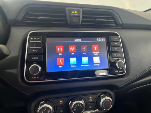 Used 2025 Nissan Versa S w/ Trunk Package FWD image 61