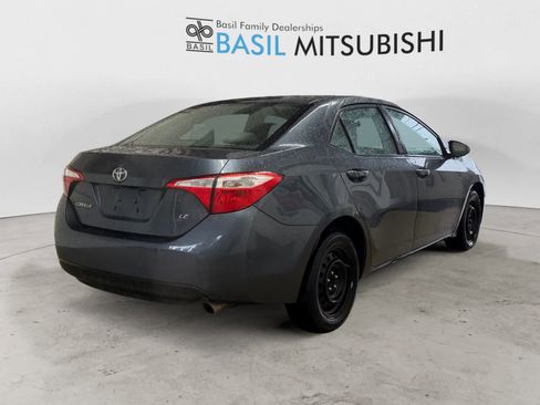Used 2015 Toyota Corolla LE image 4