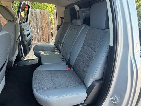 Used 2019 RAM 1500 Big Horn AWD/4WD image 23