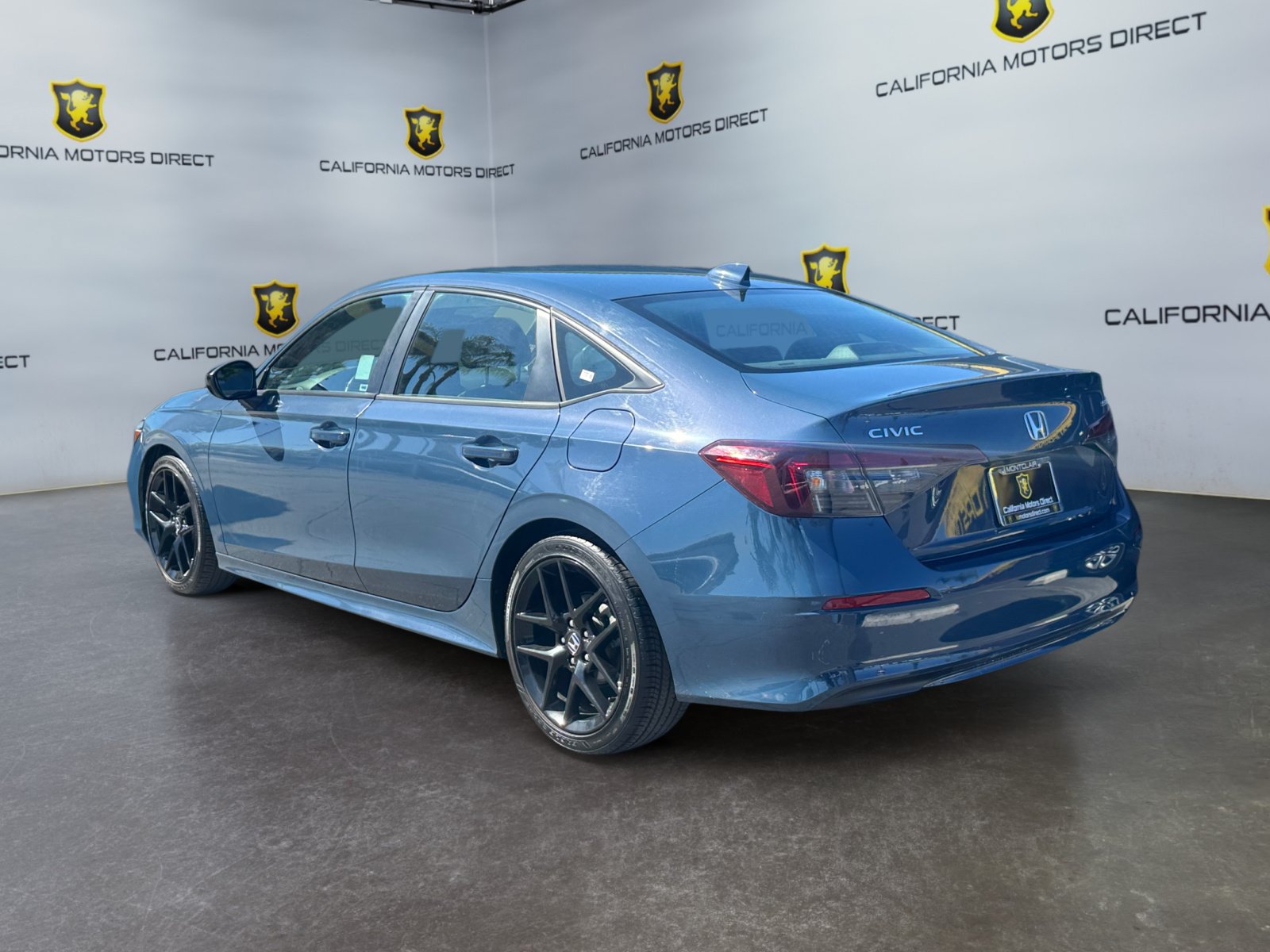 Used 2025 Honda Civic Sport image 3