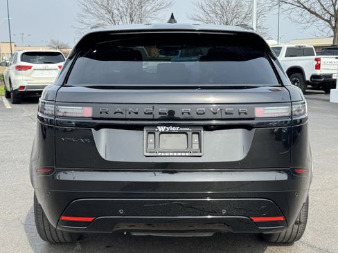 Used 2025 Land Rover Range Rover Velar Dynamic SE image 19