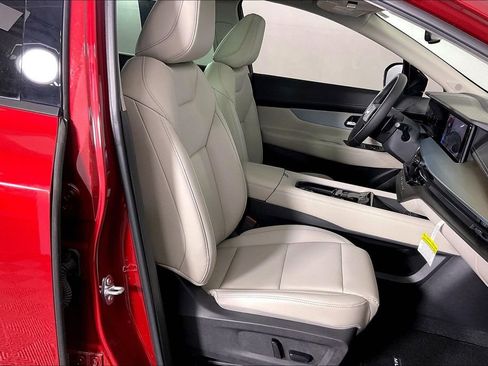 Certified 2025 Nissan Murano SL AWD/4WD image 9