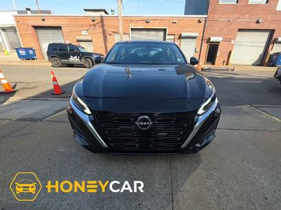 Used 2023 Nissan Altima 2.5 SV