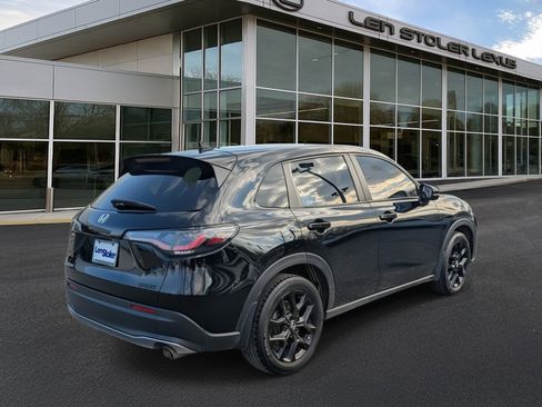 Used 2024 Honda HR-V Sport image 3