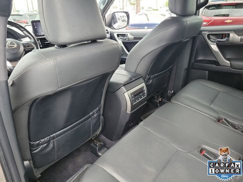 Used 2022 Lexus GX 460 Premium w/ Premium Package AWD/4WD image 13