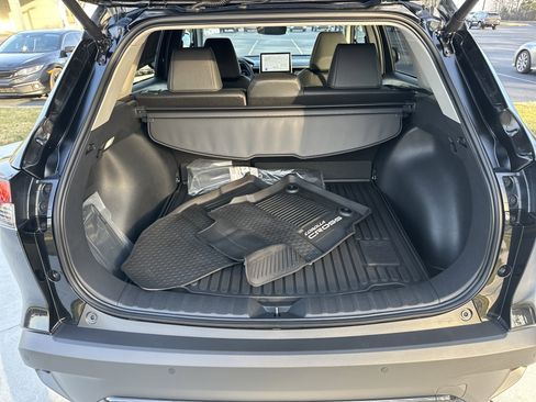 Certified 2026 Toyota Corolla Cross XLE w/ Convenience Package image 32