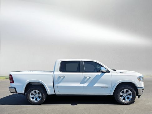 Used 2022 RAM 1500 Laramie AWD/4WD image 6