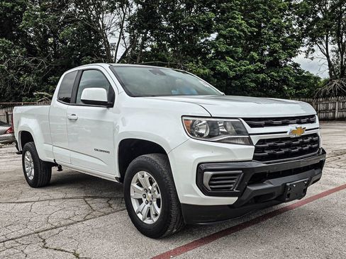 Used 2022 Chevrolet Colorado LT w/ Fleet Safety Package RWD image 2