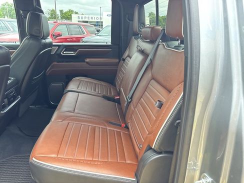 Used 2025 GMC Sierra 2500 Denali Ultimate w/ Max Trailering Package AWD/4WD image 20