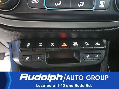 Used 2022 Chevrolet Colorado ZR2 image 30