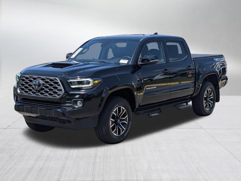 Certified 2022 Toyota Tacoma TRD Sport w/ TRD Premium Sport Package AWD/4WD image 3