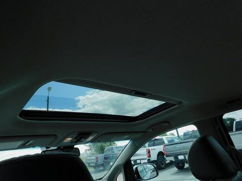 Used 2021 Kia Sedona EX w/ EX Premium Package image 21