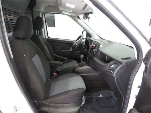Used 2017 RAM ProMaster City Tradesman FWD image 11