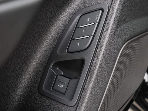 New 2025 Audi Q3 2.0T Premium image 30