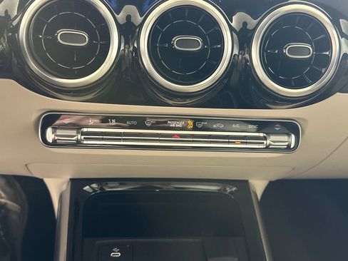 Certified 2026 Mercedes-Benz GLA 250 4MATIC image 6