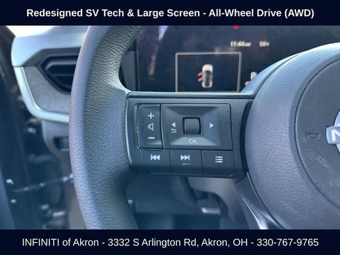 Used 2025 Nissan Kicks SV AWD/4WD image 40