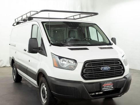Used 2019 Ford Transit 250 130 Low Roof image 1