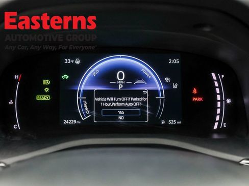 Used 2025 Toyota Camry LE FWD image 17