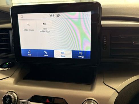 Used 2021 Ford Explorer XLT image 35