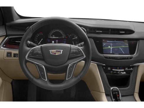 Used 2019 Cadillac XT5 Luxury AWD/4WD image 10