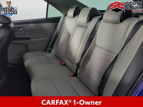 Used 2015 Toyota Camry SE FWD image 16