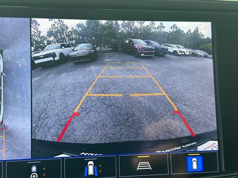 Used 2023 Buick Enclave Premium FWD image 31