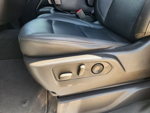 Used 2024 GMC Sierra 1500 SLT RWD image 23