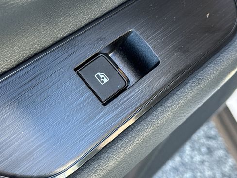 New 2026 Nissan Kicks SV w/ Cold Weather Package image 30