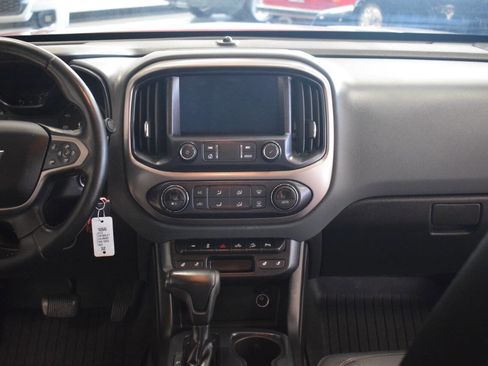 Used 2019 Chevrolet Colorado Z71 image 48