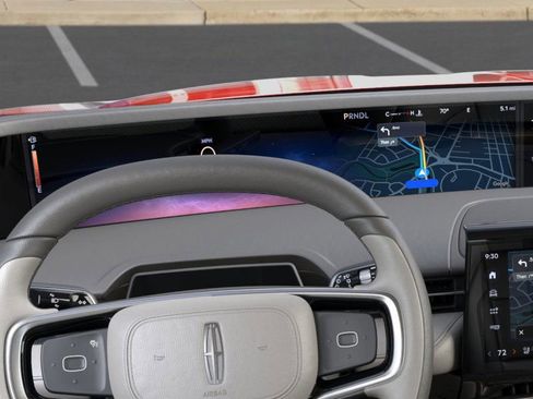 Used 2025 Lincoln Nautilus Premier w/ Equipment Group 102A image 13