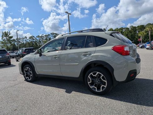 Used 2016 Subaru Crosstrek 2.0i Premium AWD/4WD image 6