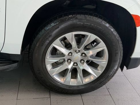 Used 2021 Chevrolet Tahoe Premier w/ Premium Package RWD image 21