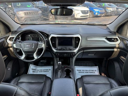 Used 2018 GMC Acadia SLT AWD/4WD image 22