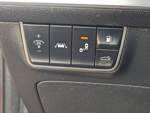 Used 2019 Kia Stinger GT2 image 23