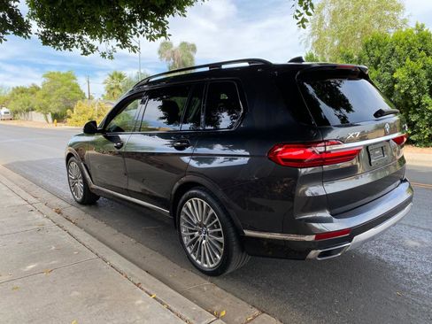 Used 2020 BMW X7 xDrive40i w/ Premium Package AWD/4WD image 13