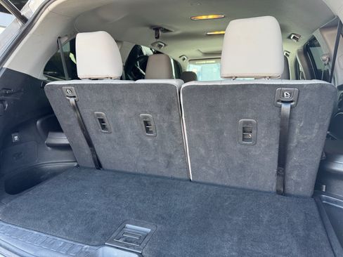 Used 2021 Honda Pilot Special Edition image 22