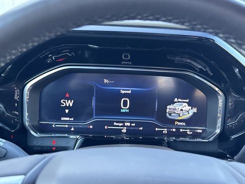 Used 2024 Chevrolet Silverado 2500 LT image 26